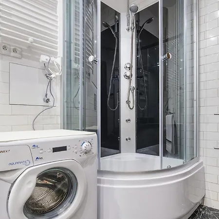 Oldtown Center Apartment